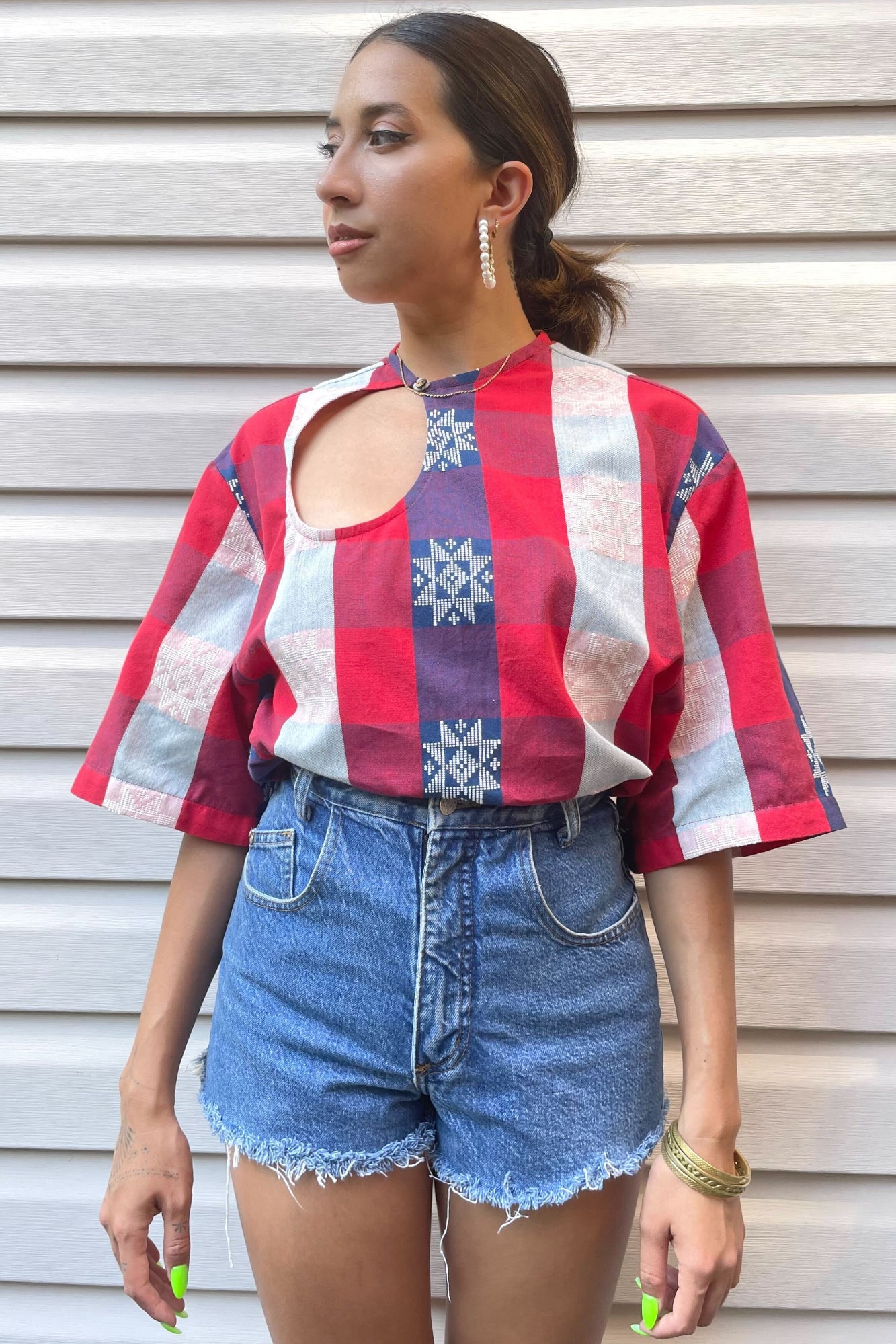 Oversized Inaul Cut-Out Shirt (Tala)