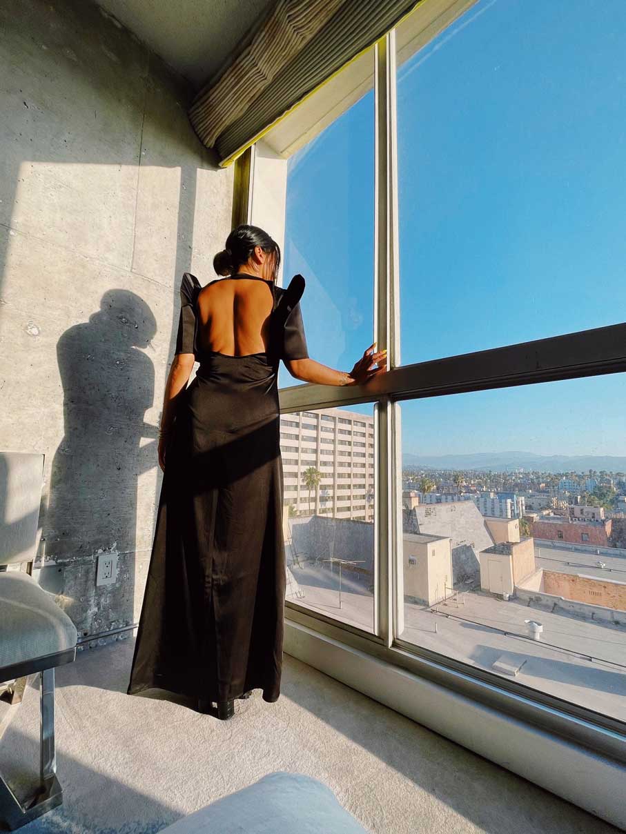 Open Back Stretch Silk Satin Terno Dress (Black)