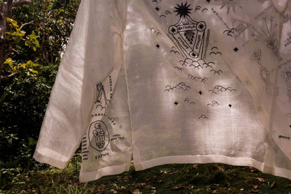 VINTA Unisex Biggie Barong Pamanang Paniniwala in Natural, back embroidery detail